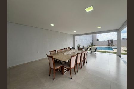 Casa à venda com 4 quartos, 460m² em Loteamento Portal Da Colina, Jundiaí