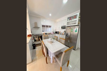 Casa à venda com 3 quartos, 121m² em Jardim Primavera, Jundiaí