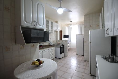 Apartamento à venda com 106m², 3 quartos e 1 vagaCozinha