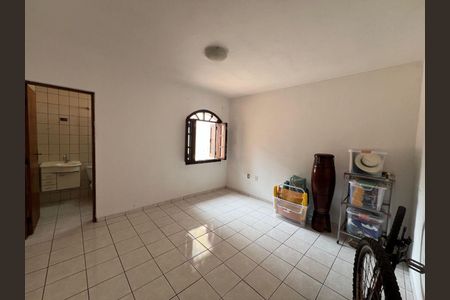 Casa à venda com 2 quartos, 138m² em Vila Vianelo, Jundiaí