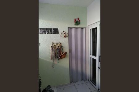 Casa à venda com 153m², 2 quartos e 3 vagas