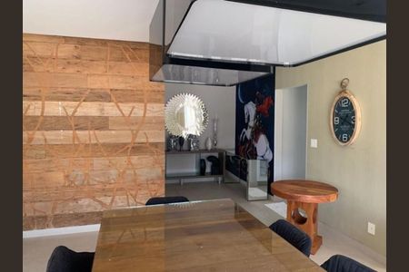 Casa à venda com 4 quartos, 355m² em Loteamento Portal do Paraiso, Jundiaí