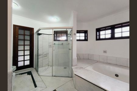 Casa à venda com 433m², 3 quartos e 8 vagasBanheiro Suíte