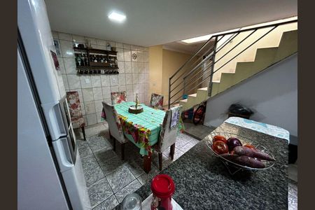 Casa à venda com 4 quartos, 159m² em Setor Industrial, Jundiaí