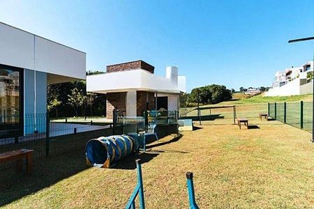 Casa à venda com 3 quartos, 279m² em Jardim Samambaia, Jundiaí