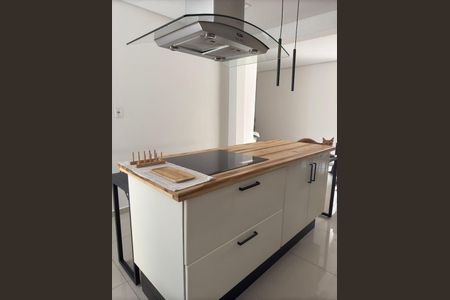 Casa à venda com 3 quartos, 135m² em Vila Rio Branco, Jundiaí