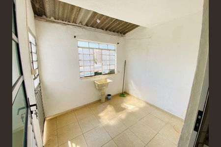 Casa à venda com 2 quartos, 106m² em Vila Nova Esperia, Jundiaí