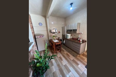 Casa à venda com 2 quartos, 183m² em Vila das Hortencias, Jundiaí