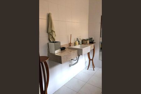 Casa à venda com 3 quartos, 198m² em Jardim Ermida I, Jundiaí