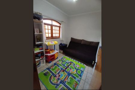 Casa à venda com 3 quartos, 168m² em Vila M Genoveva, Jundiaí