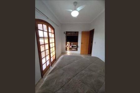 Casa à venda com 3 quartos, 168m² em Vila M Genoveva, Jundiaí