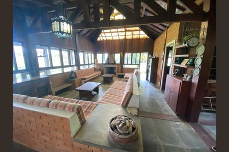 Casa à venda com 4 quartos, 451m² em Vila Liberdade, Jundiaí