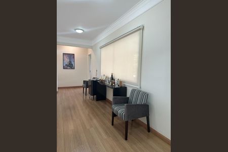 Casa à venda com 5 quartos, 672m² em Vale Azul, Jundiaí