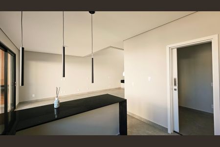 Casa de condomínio à venda com 215m², 3 quartos e 4 vagasCozinha