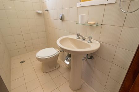 Casa para alugar com 200m², 4 quartos e 3 vagasBanheiro Suíte