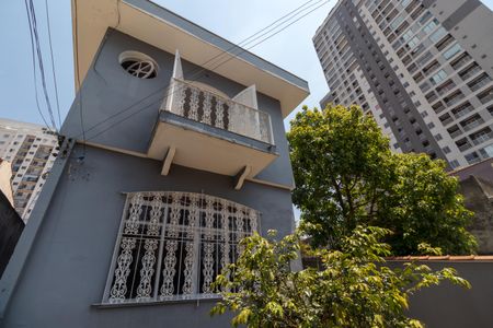 Casa para alugar com 200m², 4 quartos e 3 vagasFachada