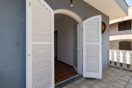 Casa para alugar com 200m², 4 quartos e 3 vagasVarand do Quarto 2