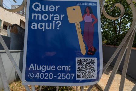 Casa para alugar com 200m², 4 quartos e 3 vagasPlaca instalada