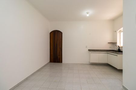 Casa para alugar com 200m², 4 quartos e 3 vagasCozinha