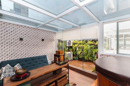 Foto 16 de apartamento à venda com 2 quartos, 80m² em Sumaré, São Paulo