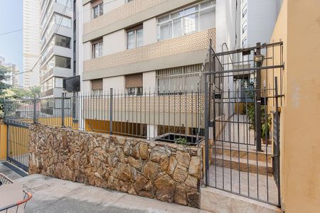 Apartamento à venda com 60m², 2 quartos e 1 vaga Apartamento à venda com 60m², 2 quartos e 1 vagaFachada