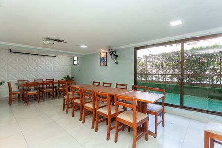 Apartamento à venda com 49m², 2 quartos e 1 vagaÁrea comum - Salão de festas