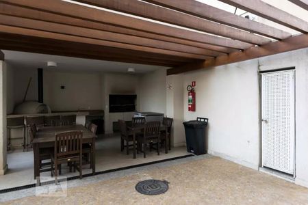 Apartamento à venda com 140m², 4 quartos e 2 vagas Apartamento à venda com 140m², 4 quartos e 2 vagasÁrea comum - Churrasqueira