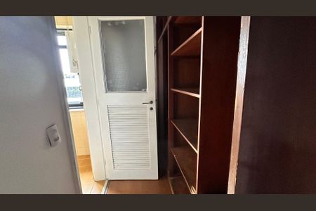 Apartamento à venda com 84m², 2 quartos e 2 vagasQuarto de Serviço