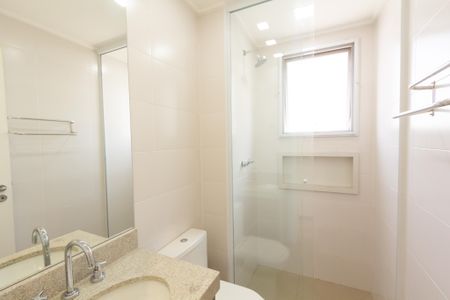 Apartamento à venda com 134m², 3 quartos e 3 vagasBanheiro da Suíte 2