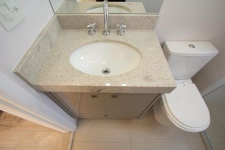 Apartamento à venda com 134m², 3 quartos e 3 vagasBanheiro da Suíte 2