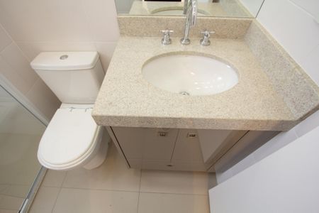 Apartamento à venda com 134m², 3 quartos e 3 vagasBanheiro da Suíte 1