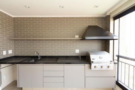 Apartamento à venda com 134m², 3 quartos e 3 vagasVaranda