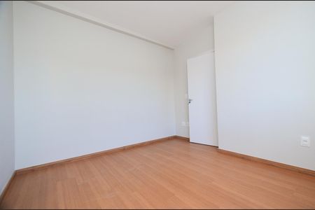 Apartamento à venda com 61m², 2 quartos e 2 vagas Apartamento à venda com 61m², 2 quartos e 2 vagasSuite 2