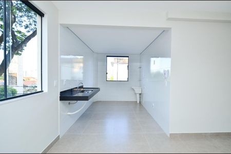 Apartamento à venda com 61m², 2 quartos e 2 vagas Apartamento à venda com 61m², 2 quartos e 2 vagasCozinha