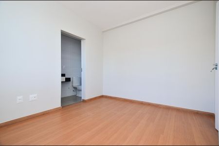 Apartamento à venda com 61m², 2 quartos e 2 vagas Apartamento à venda com 61m², 2 quartos e 2 vagasSuite 2