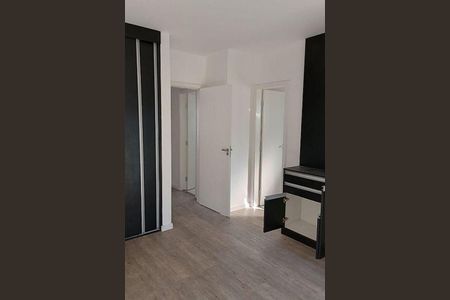 Casa à venda com 3 quartos, 201m² em Vila Alzira, Santo André