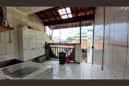 Casa à venda com 3 quartos, 125m² em Vila Regina, São Paulo