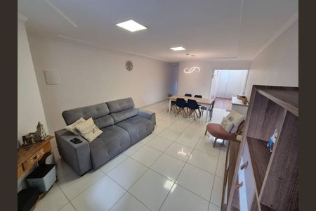 Casa à venda com 3 quartos, 219m² em Baeta Neves, São Bernardo do Campo