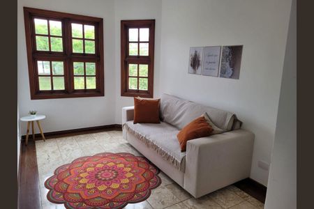 Casa à venda com 4 quartos, 247m² em Alphaville, Santana de Parnaíba