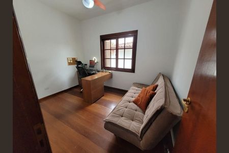 Casa à venda com 4 quartos, 247m² em Alphaville, Santana de Parnaíba