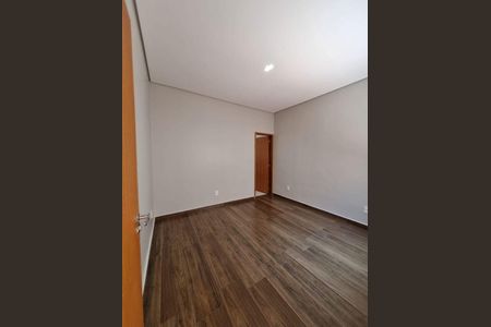 Casa à venda com 4 quartos, 270m² em Vila Goncalves, São Bernardo do Campo