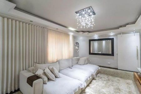 Casa à venda com 3 quartos, 226m² em Vila Euthalia, São Paulo