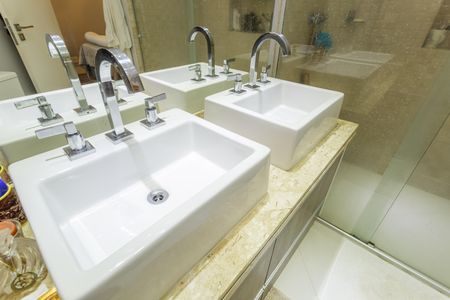 Apartamento à venda com 130m², 3 quartos e 2 vagasBanheiro da Suíte