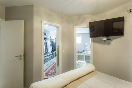 Apartamento à venda com 130m², 3 quartos e 2 vagasSuíte