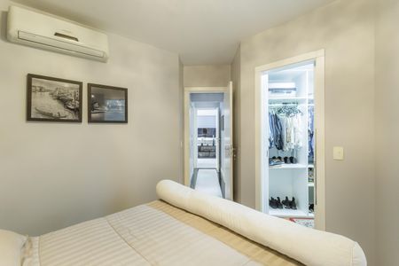 Apartamento à venda com 130m², 3 quartos e 2 vagasSuíte