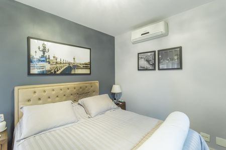 Apartamento à venda com 130m², 3 quartos e 2 vagasSuíte