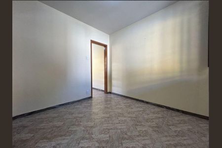 Casa à venda com 100m², 2 quartos e 4 vagas