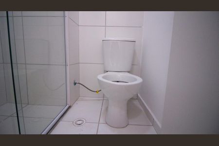 Banheiro de apartamento para alugar com 2 quartos, 35m² em Cidade São Mateus, São Paulo