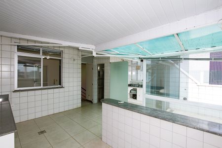 Apartamento à venda com 240m², 4 quartos e 2 vagasCobertura