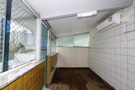 Apartamento à venda com 240m², 4 quartos e 2 vagasCobertura